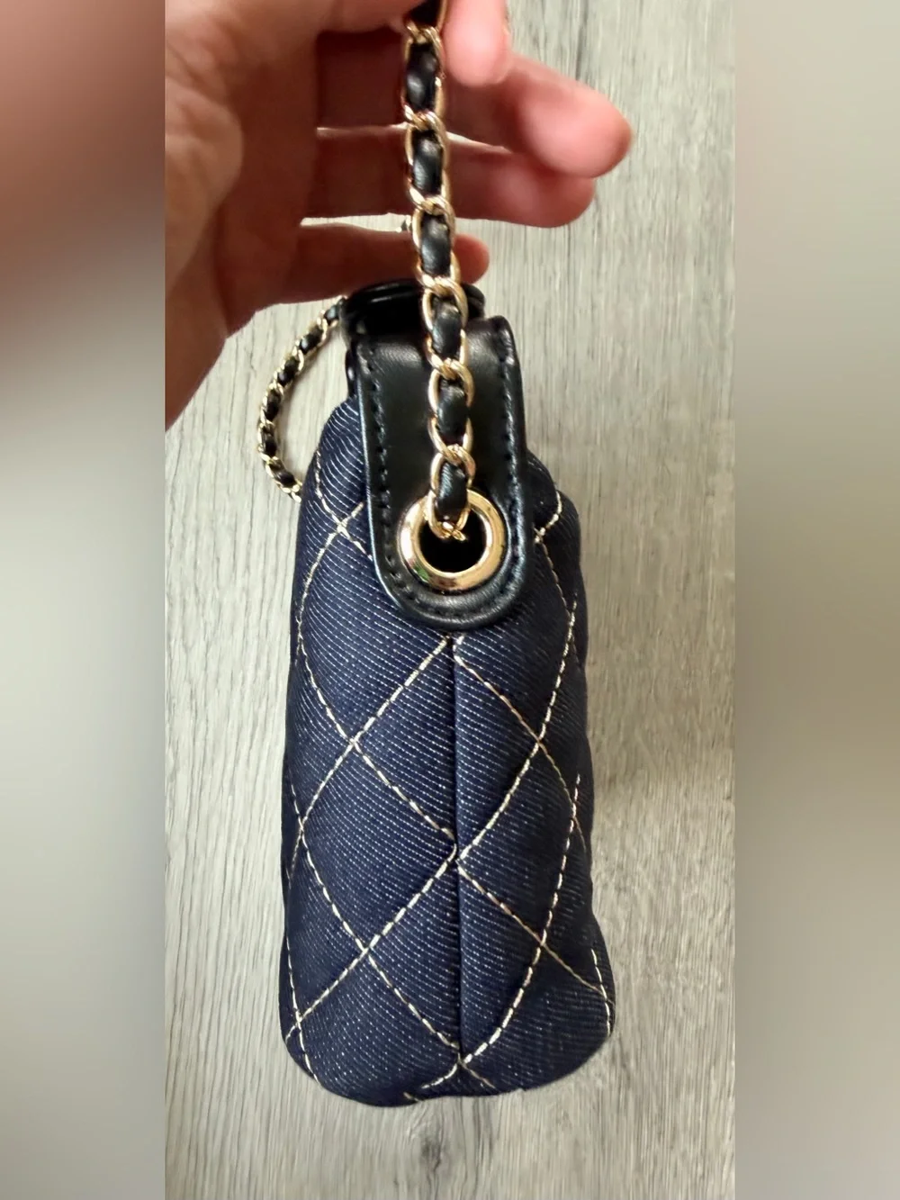 FULL SET NEW Chanel MAKEUP Denim Quilted Hobo Clutch w Chain w Gold Hardware